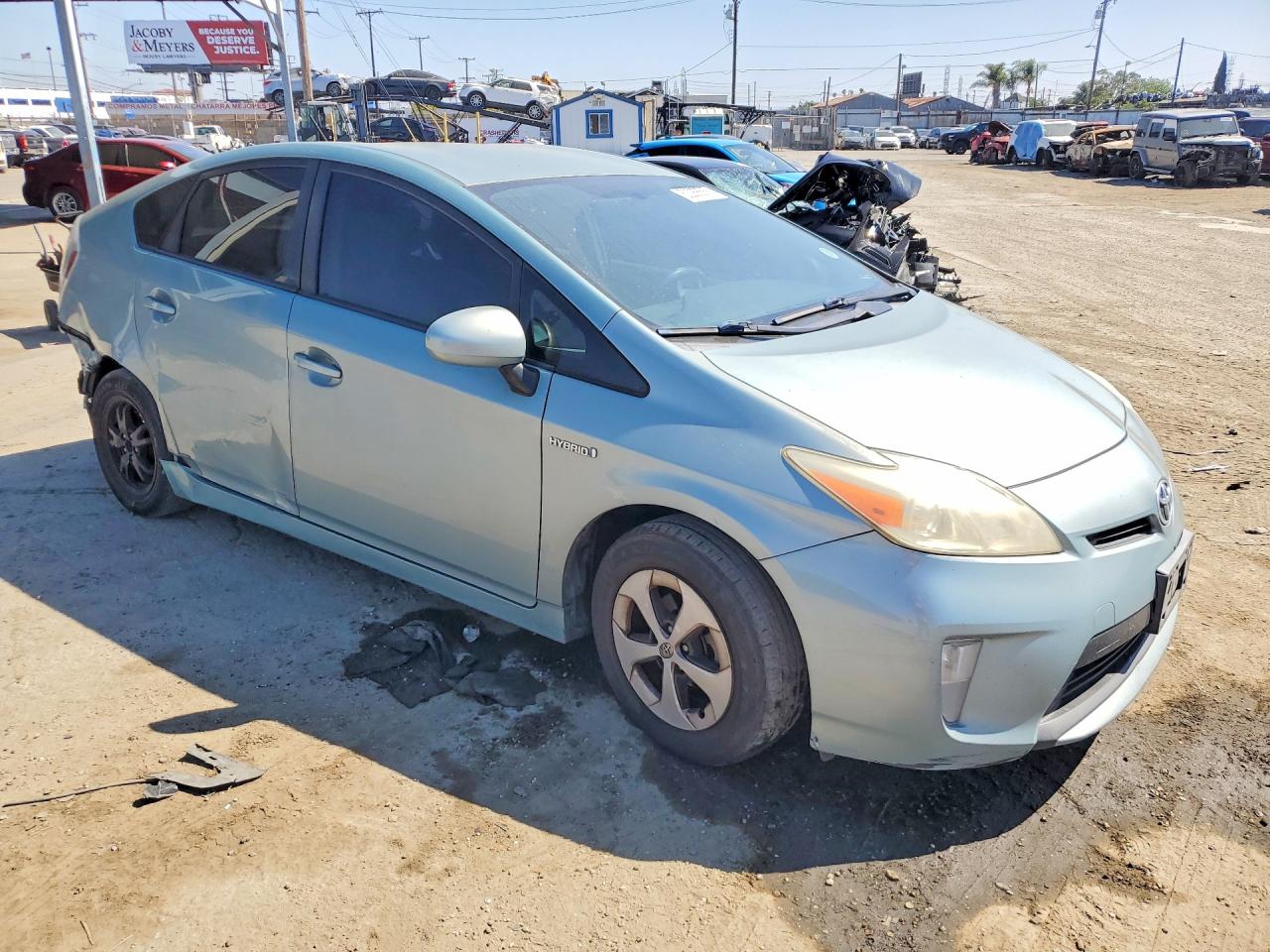 2014 TOYOTA PRIUS TWO photo 7