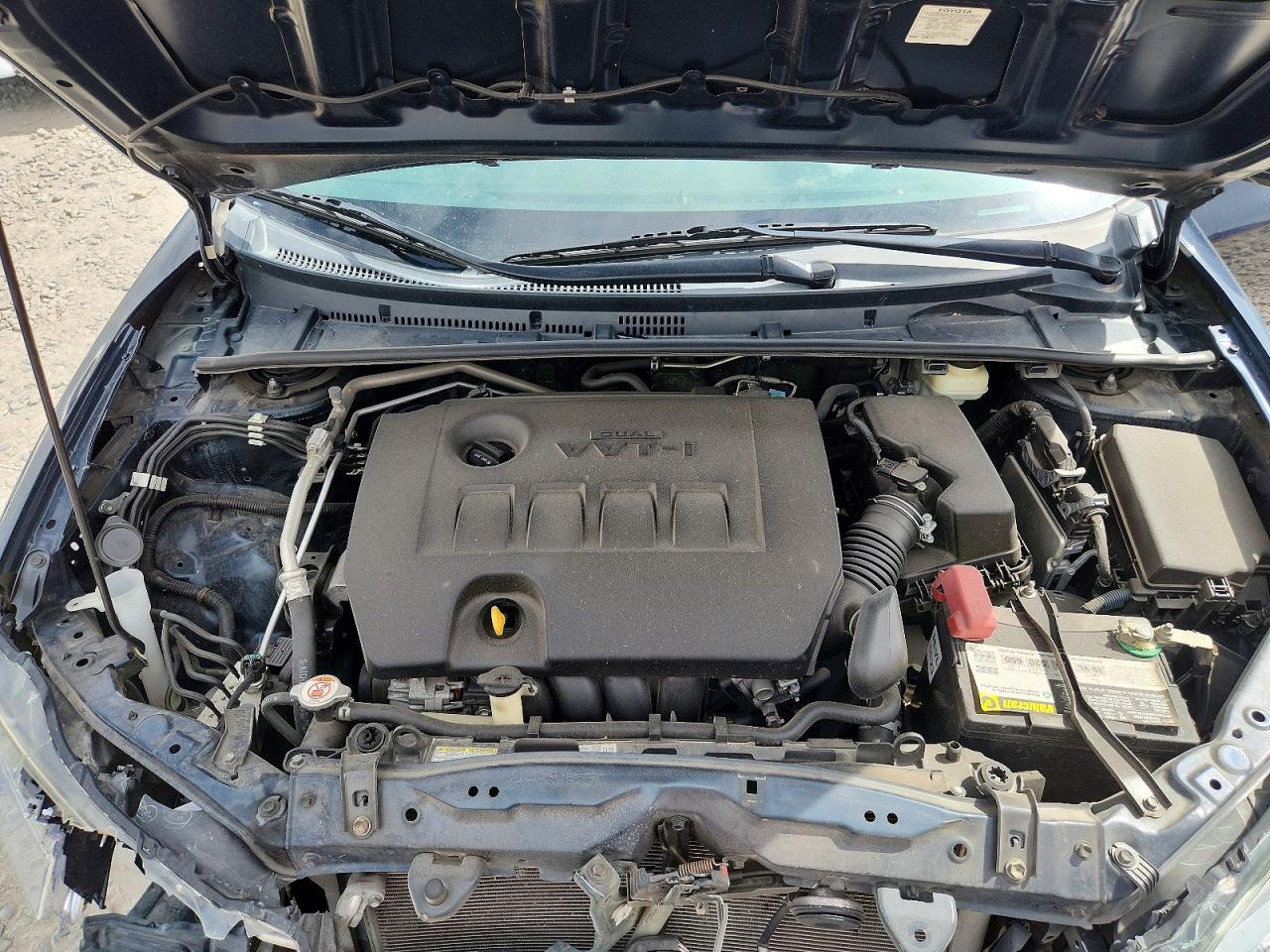 2018 TOYOTA COROLLA LE photo 11