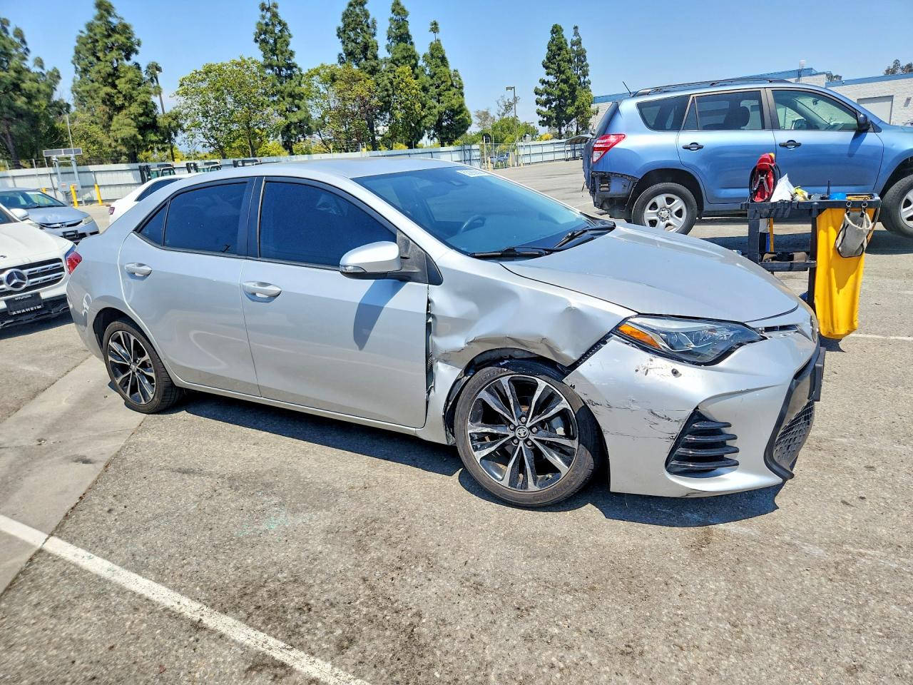 2018 TOYOTA COROLLA SE photo 4