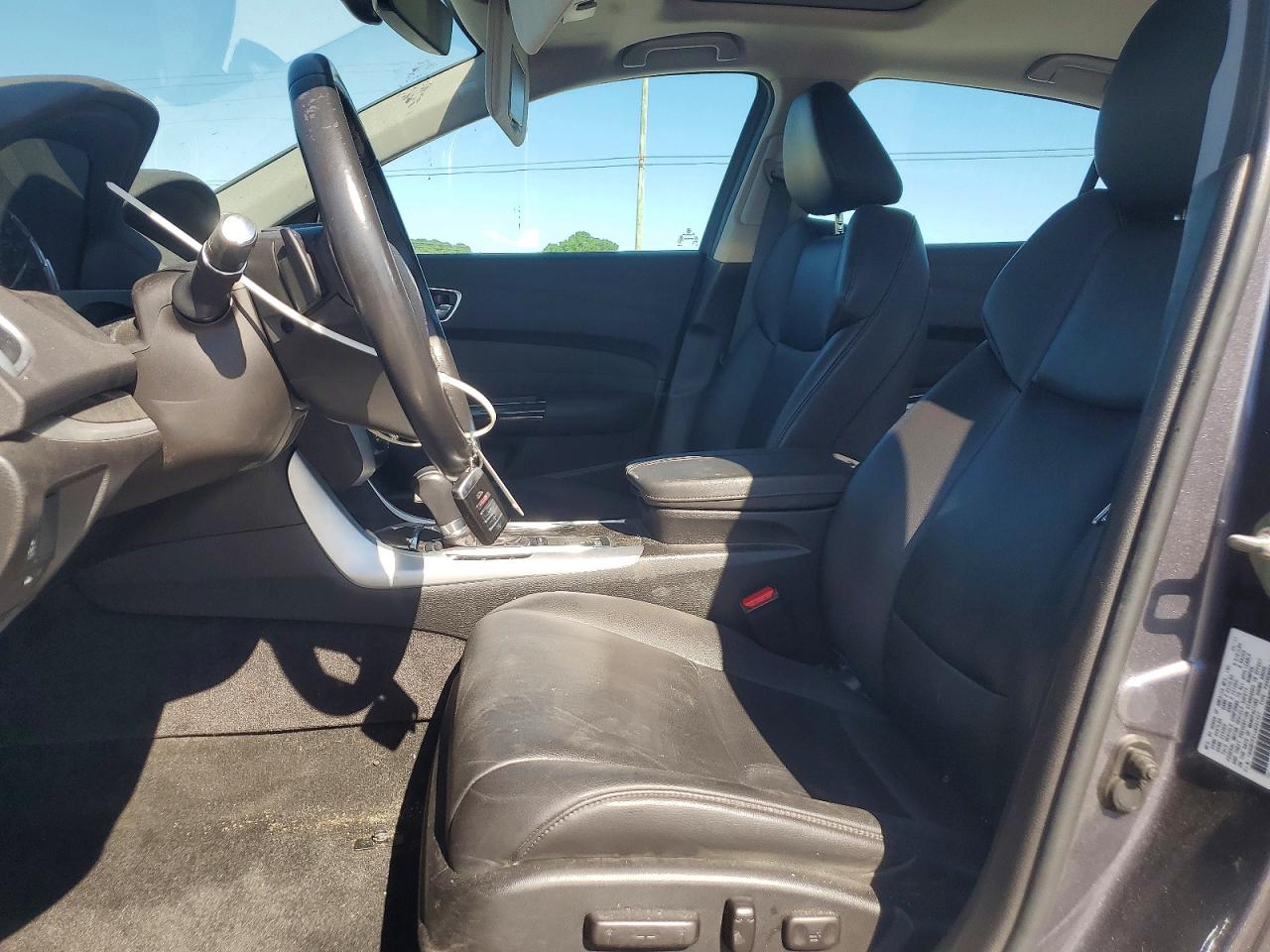 2018 ACURA TLX photo 13