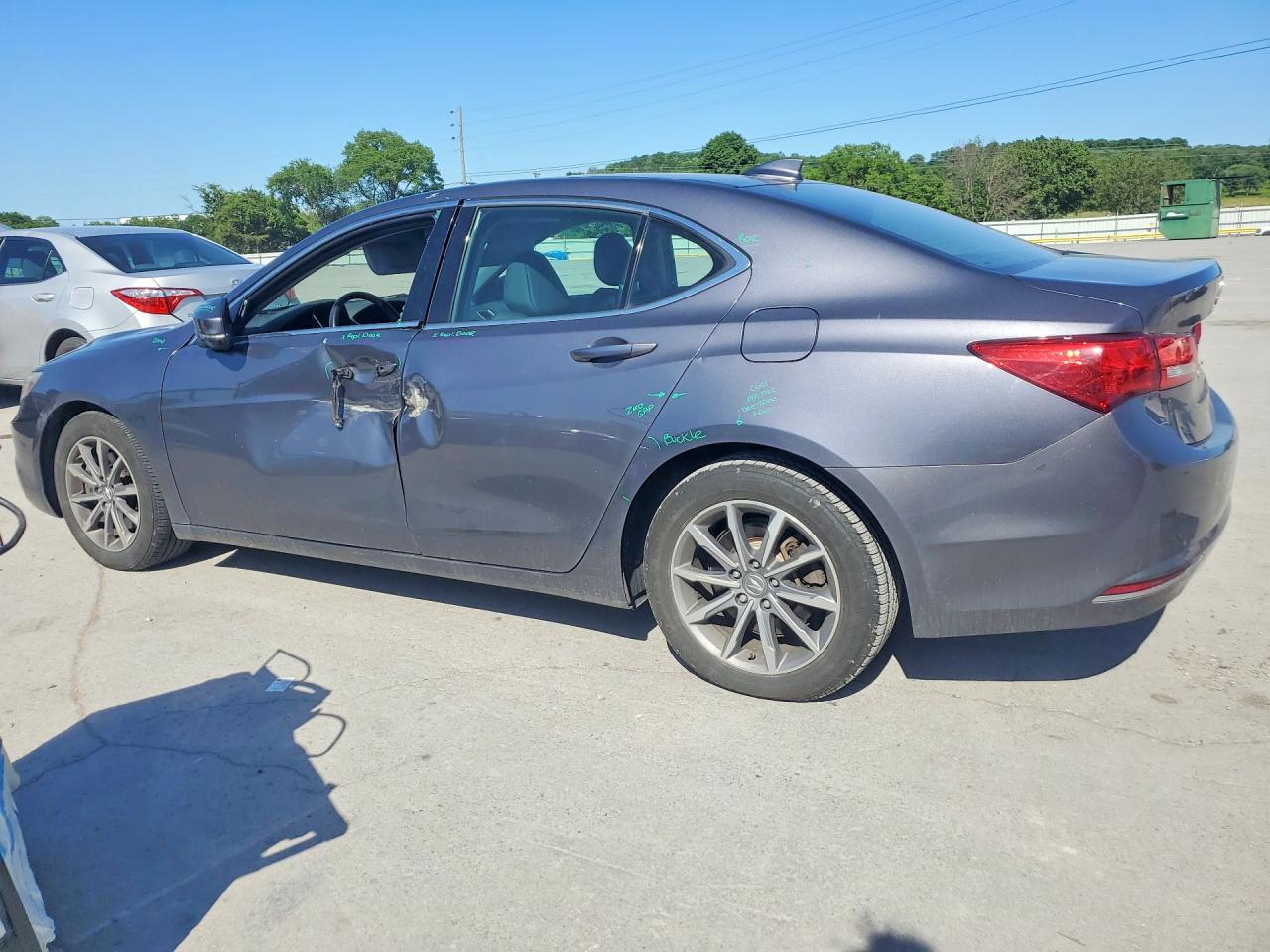2018 ACURA TLX photo 3