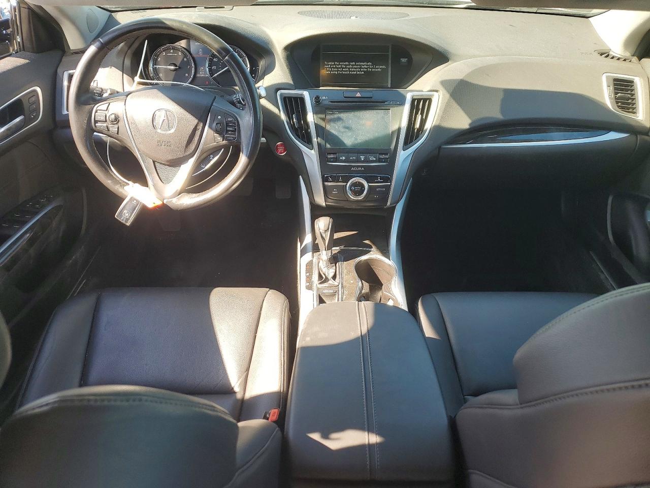 2018 ACURA TLX photo 15