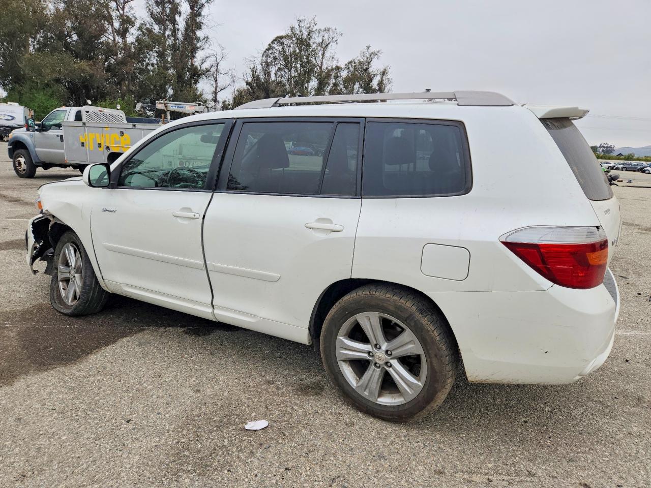 2008 TOYOTA HIGHLANDER SPORT photo 3