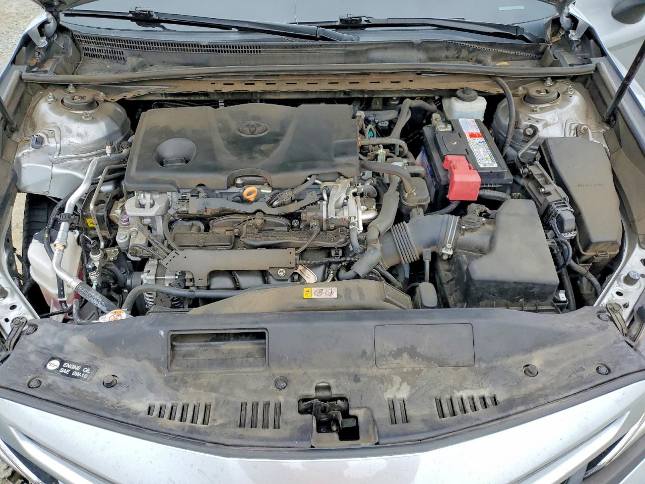 2020 TOYOTA CAMRY SE photo 31