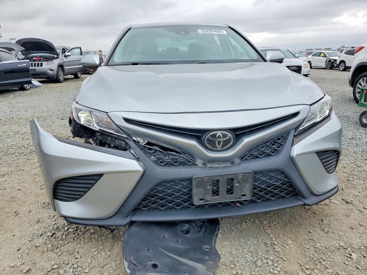 2020 TOYOTA CAMRY SE photo 13