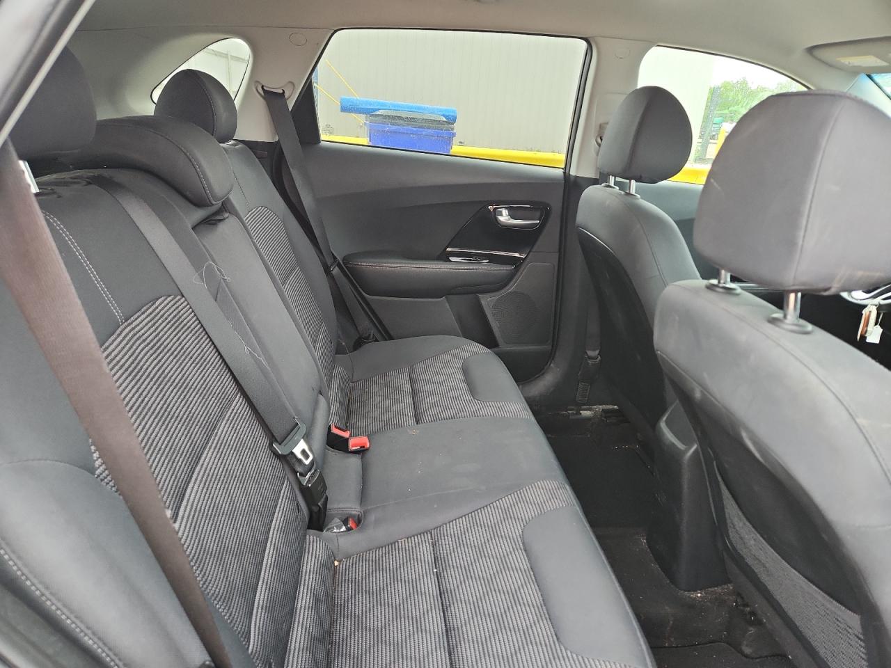 2021 KIA NIRO LXS photo 31