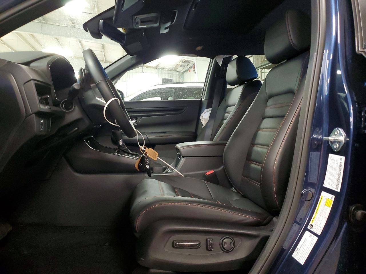 2025 HONDA CR-V SPORT-L photo 13