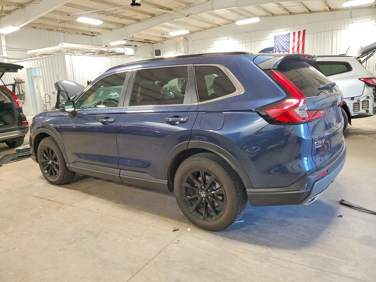 2025 HONDA CR-V SPORT-L photo 3