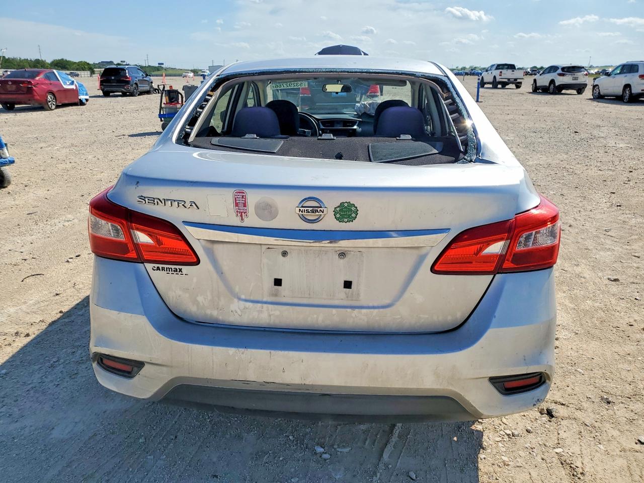 2016 NISSAN SENTRA S photo 11