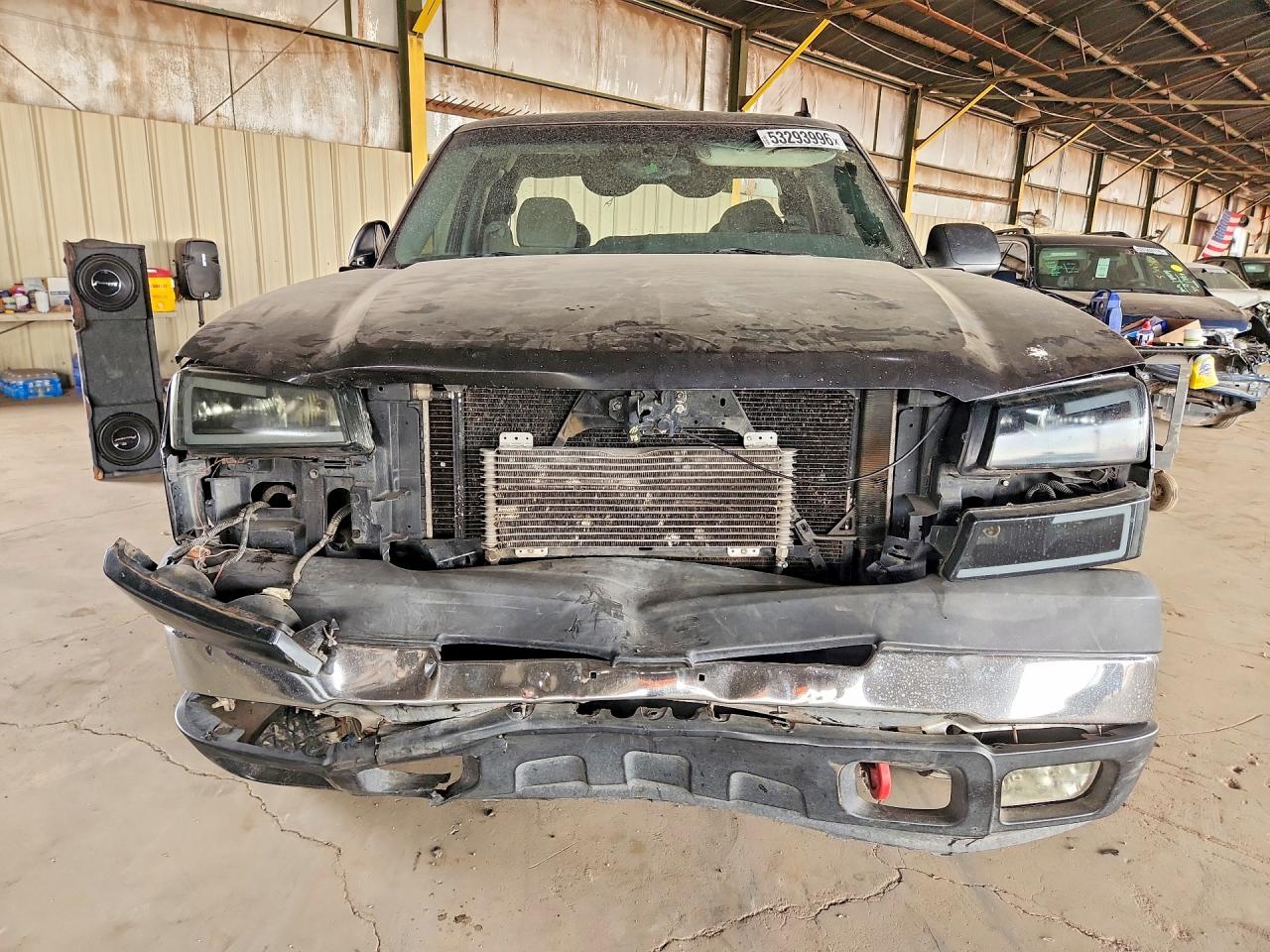 2004 CHEVROLET SILVERADO C1500 photo 9