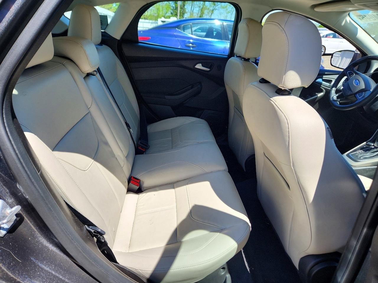 2017 FORD FOCUS TITANIUM photo 9