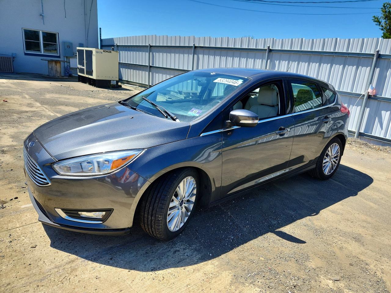 2017 FORD FOCUS