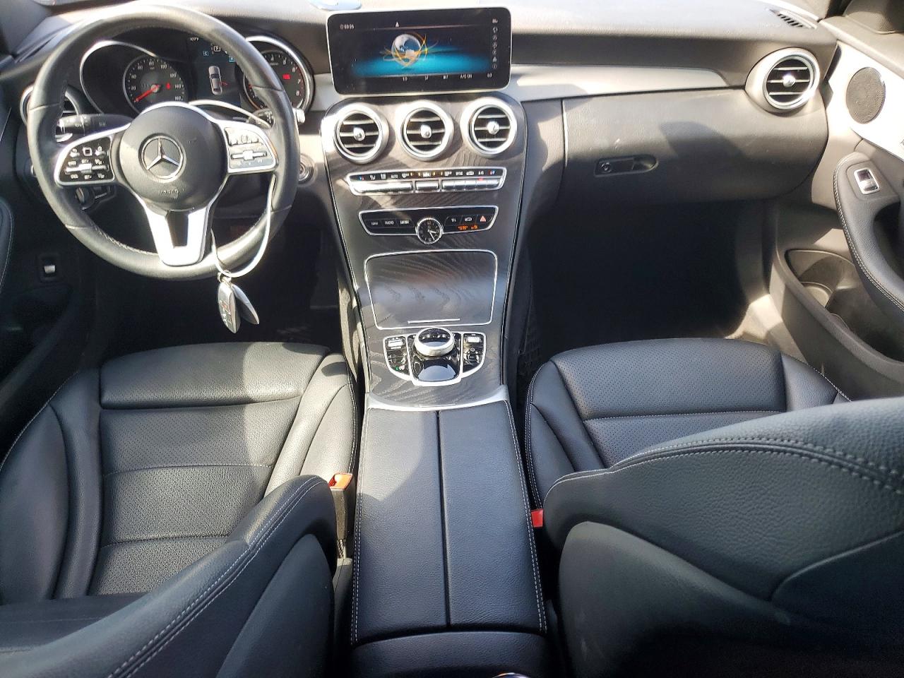 2019 MERCEDES-BENZ C 300 photo 15