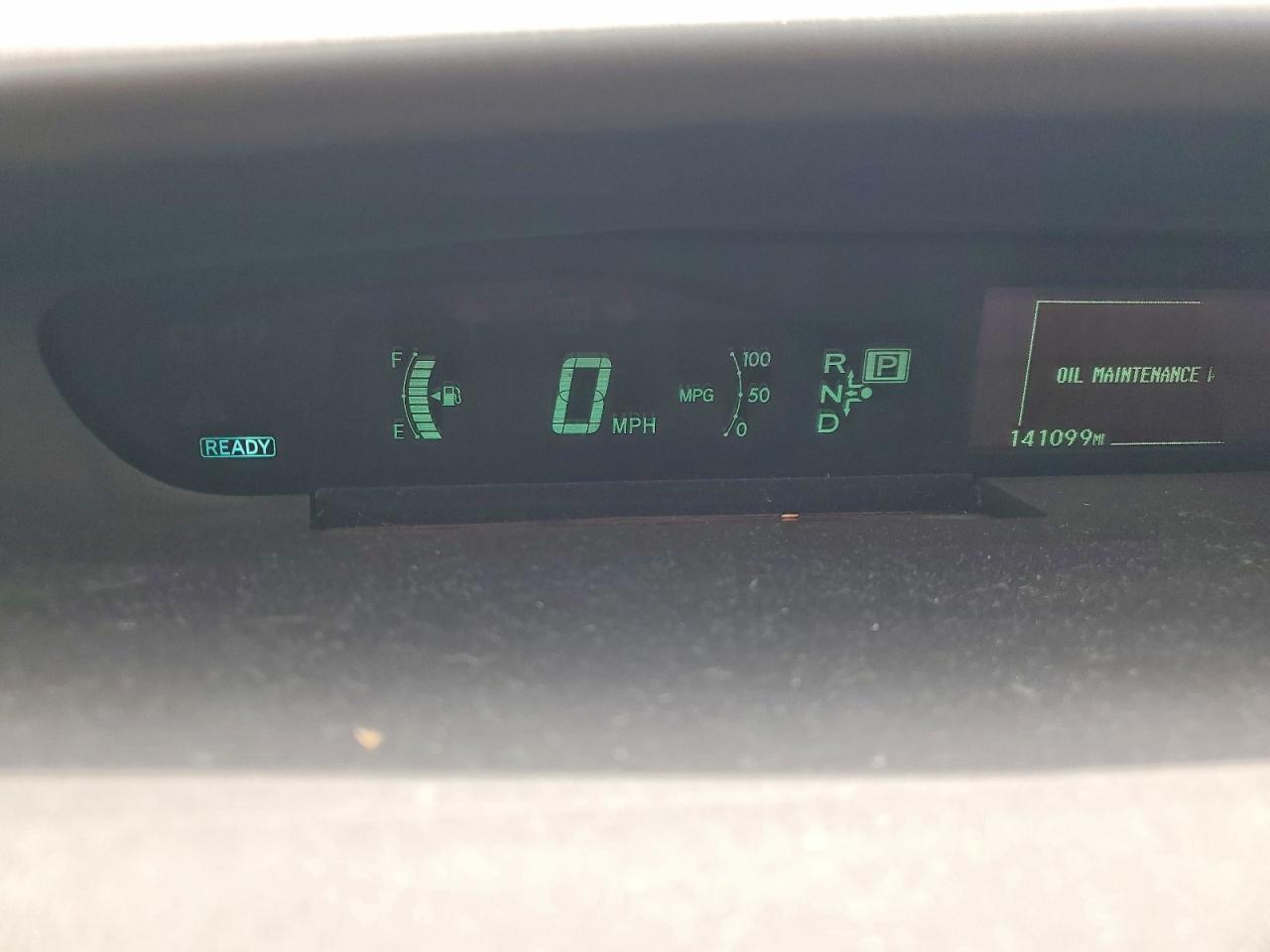 2011 TOYOTA PRIUS TWO photo 17