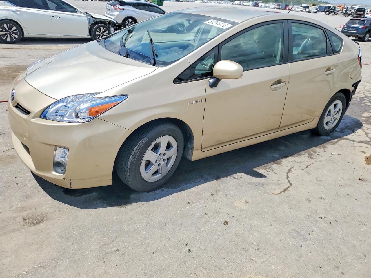 2011 TOYOTA PRIUS