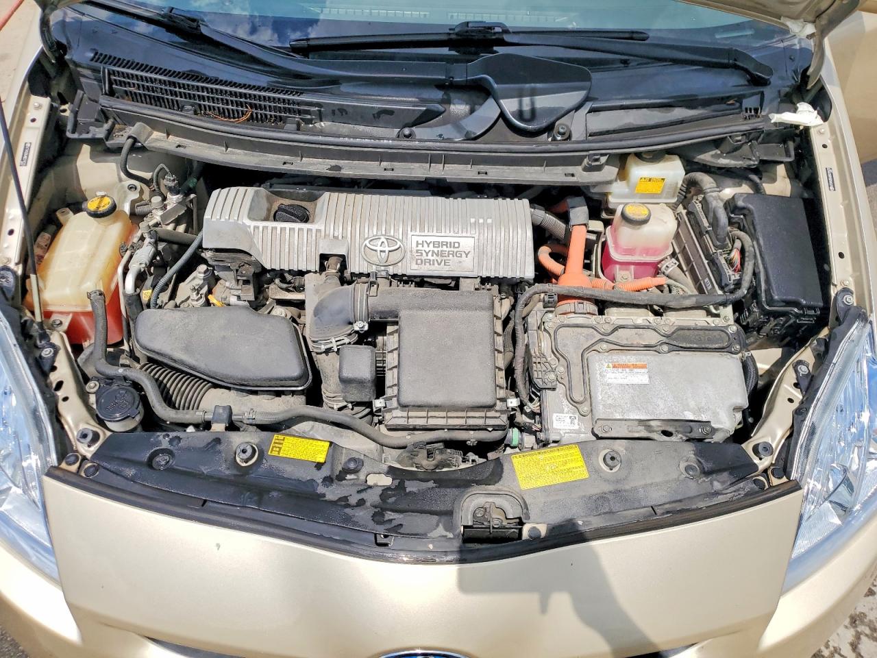 2011 TOYOTA PRIUS TWO photo 21