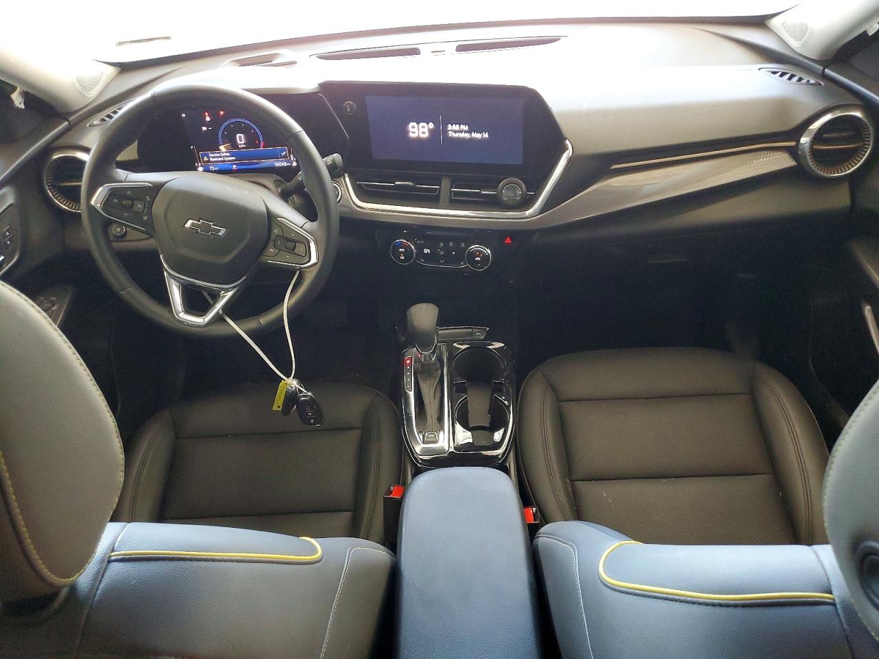2025 CHEVROLET TRAX ACTIV photo 8