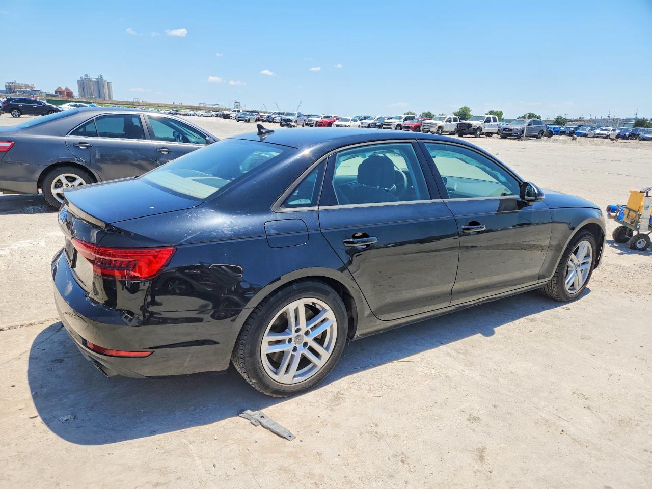2017 AUDI A4 PREMIUM photo 7