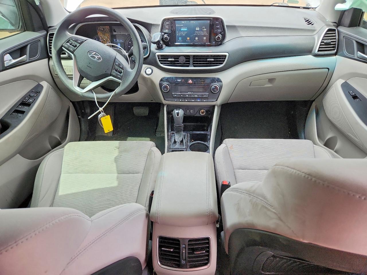 2020 HYUNDAI TUCSON SEL photo 15