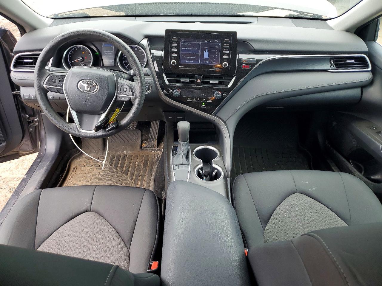 2023 TOYOTA CAMRY LE photo 15