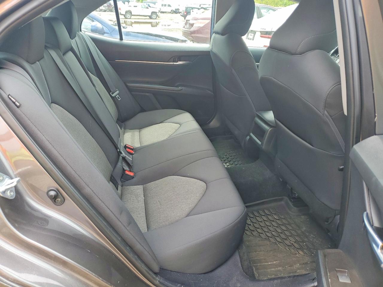 2023 TOYOTA CAMRY LE photo 19