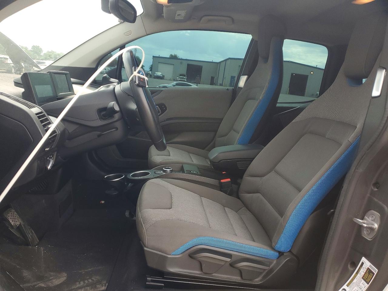 2017 BMW I3 REX photo 13