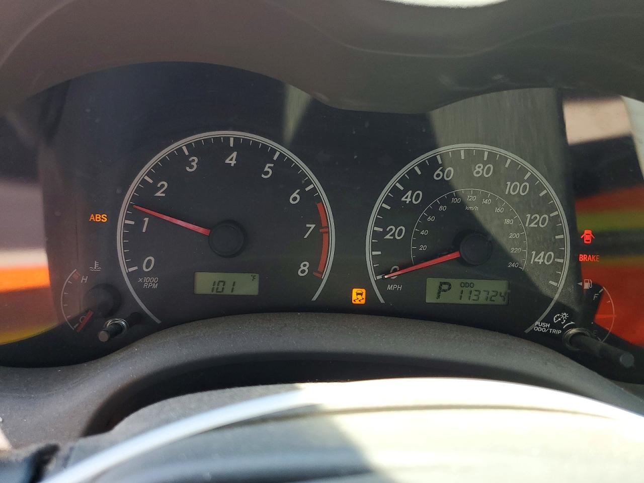 2010 TOYOTA COROLLA LE photo 17