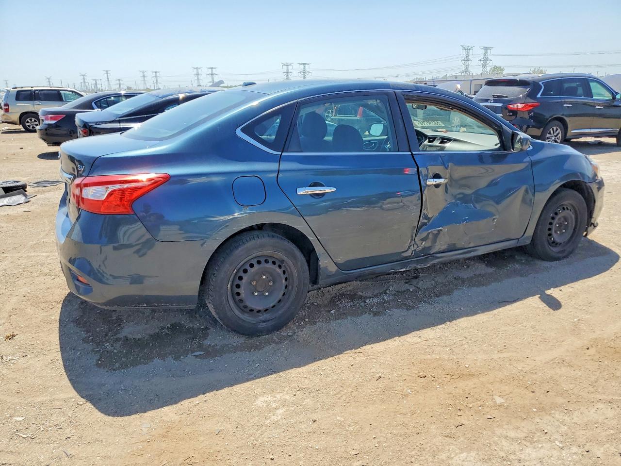 2017 NISSAN SENTRA SV photo 5