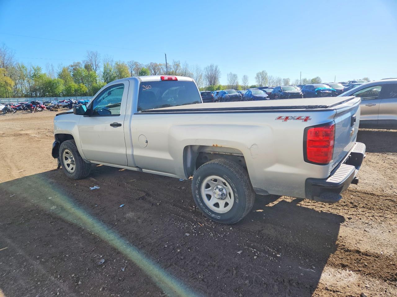 2016 CHEVROLET SILVERADO K1500 photo 4