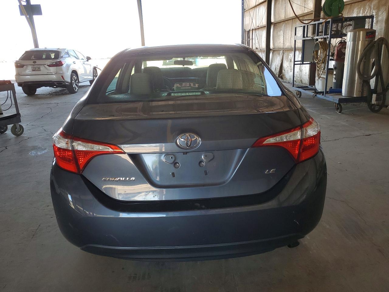 2016 TOYOTA COROLLA photo 16