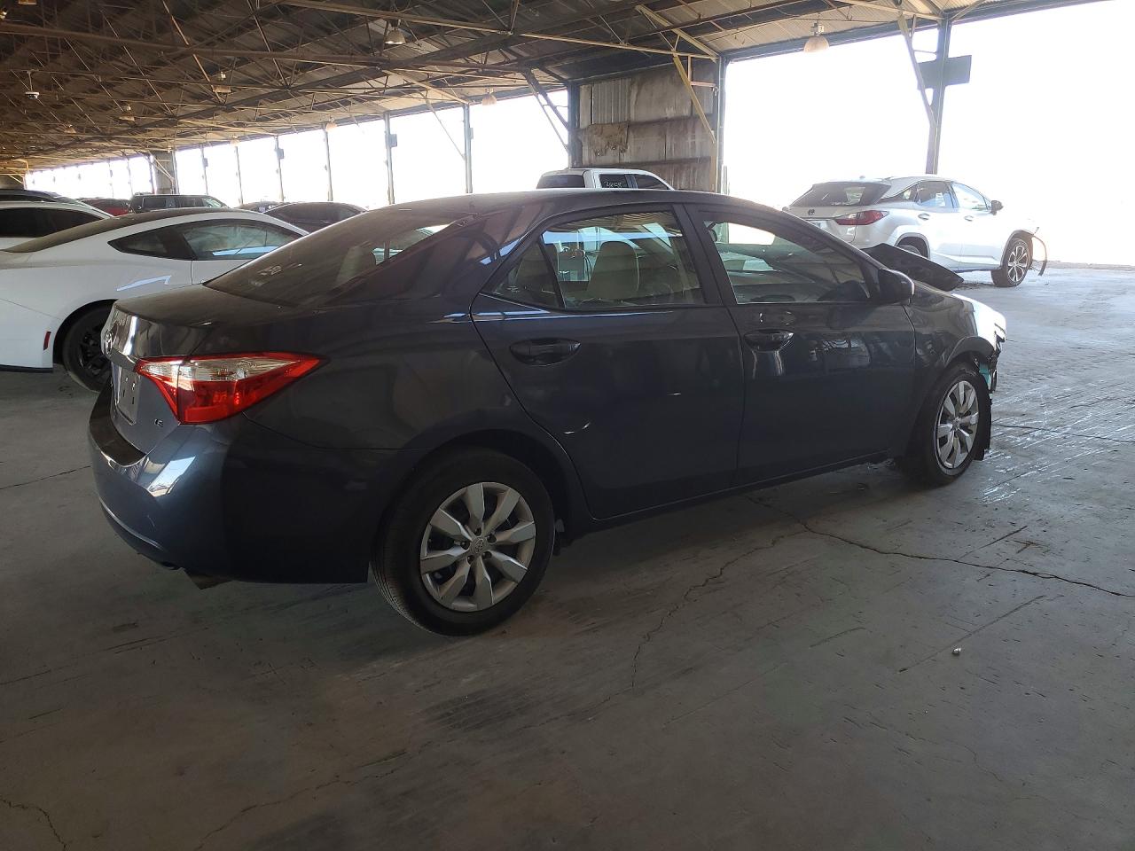 2016 TOYOTA COROLLA photo 7