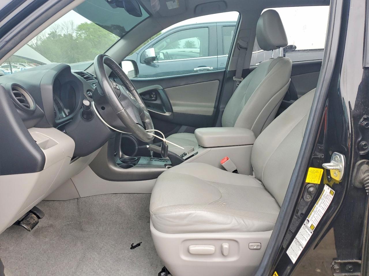 2012 TOYOTA RAV4 LIMITED photo 19