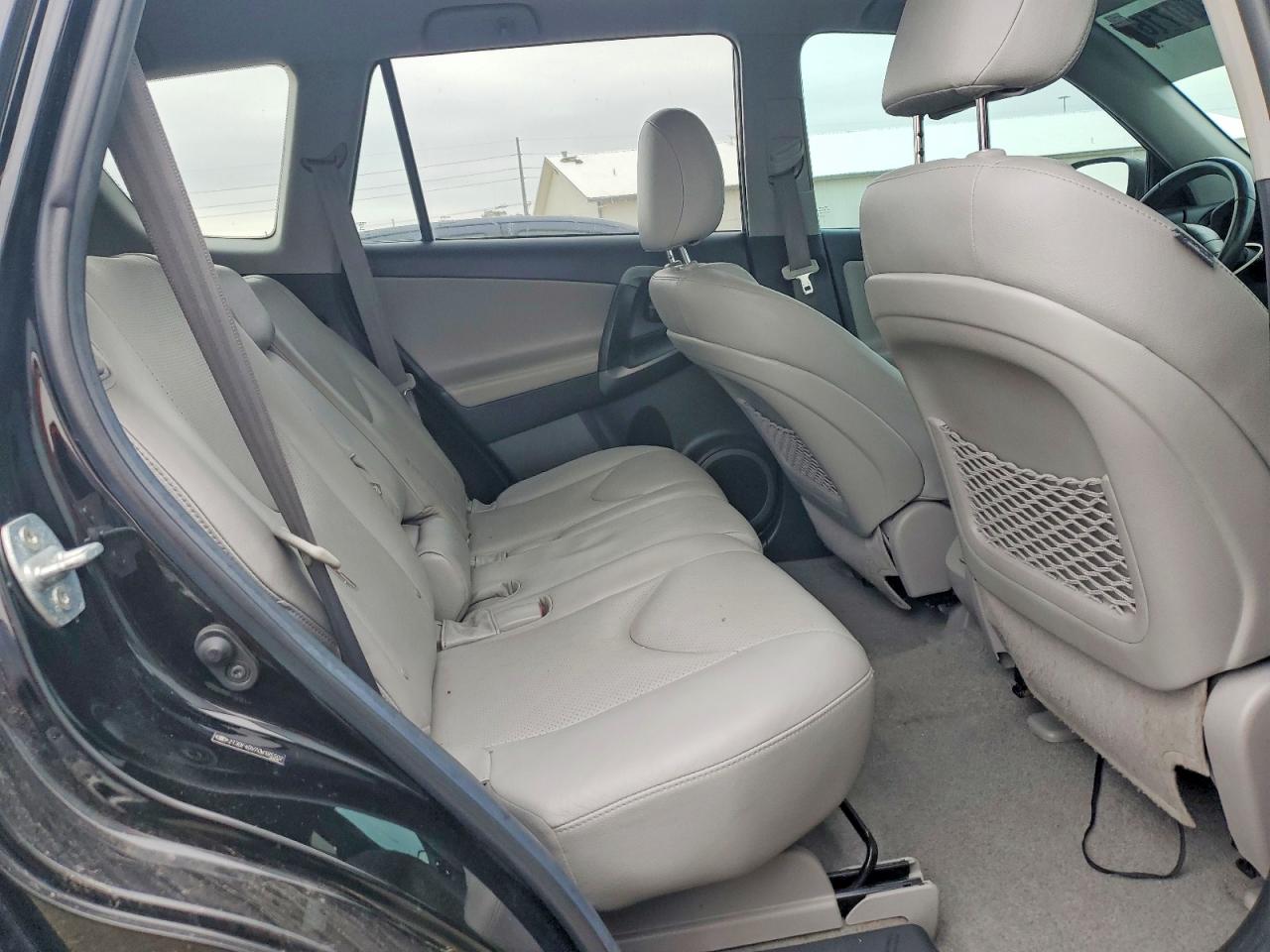 2012 TOYOTA RAV4 LIMITED photo 31
