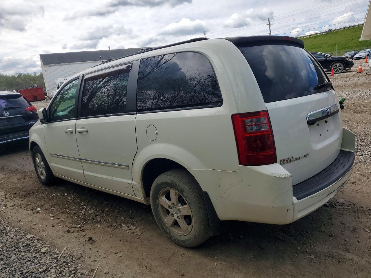 2008 DODGE GRAND CARAVAN SXT photo 4