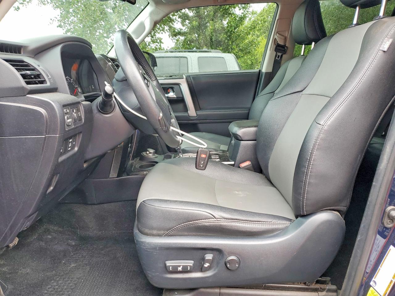 2022 TOYOTA 4RUNNER SR5 PREMIUM photo 19