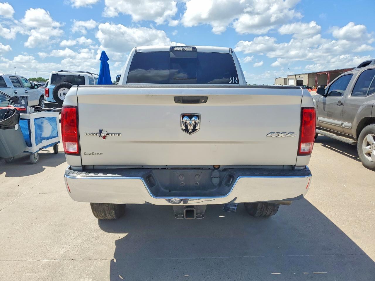 2018 RAM 2500 SLT photo 11