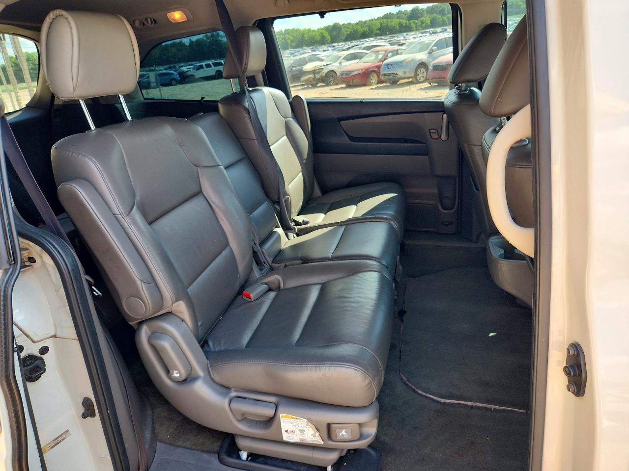 2013 HONDA ODYSSEY TOURING photo 21