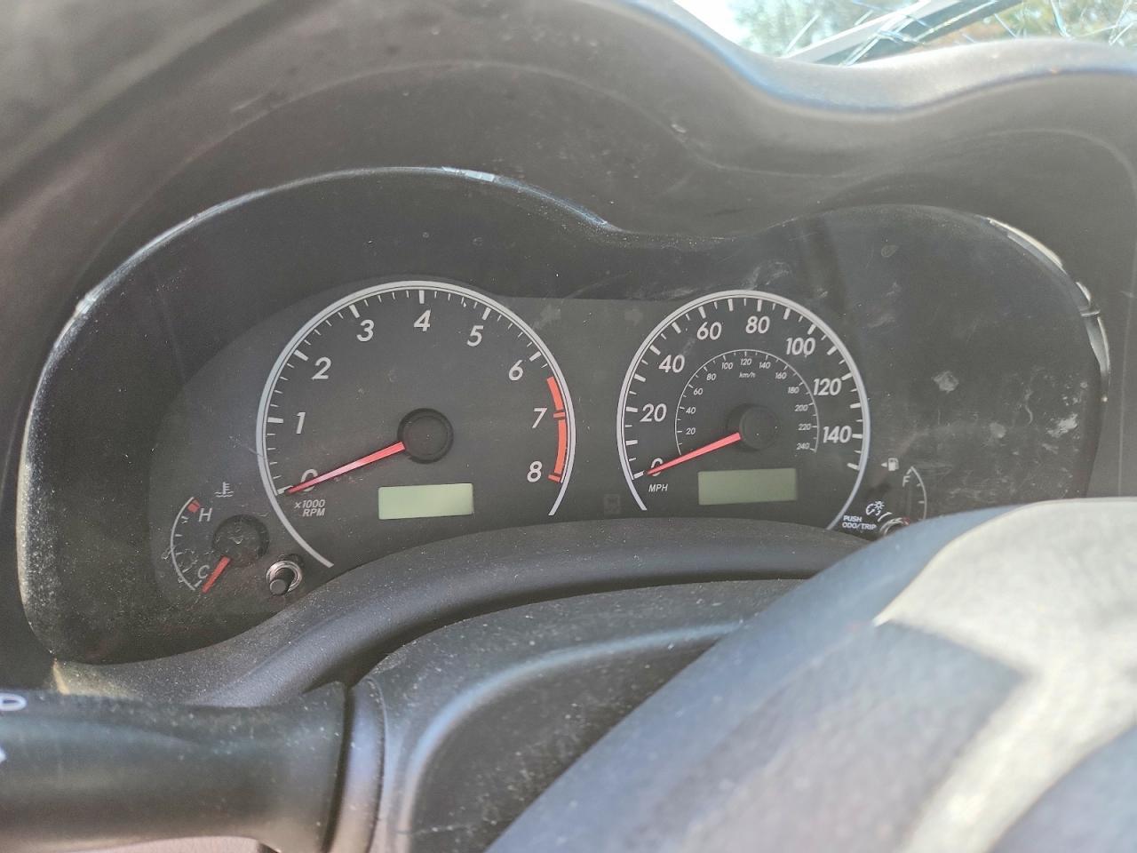 2013 TOYOTA COROLLA L photo 25