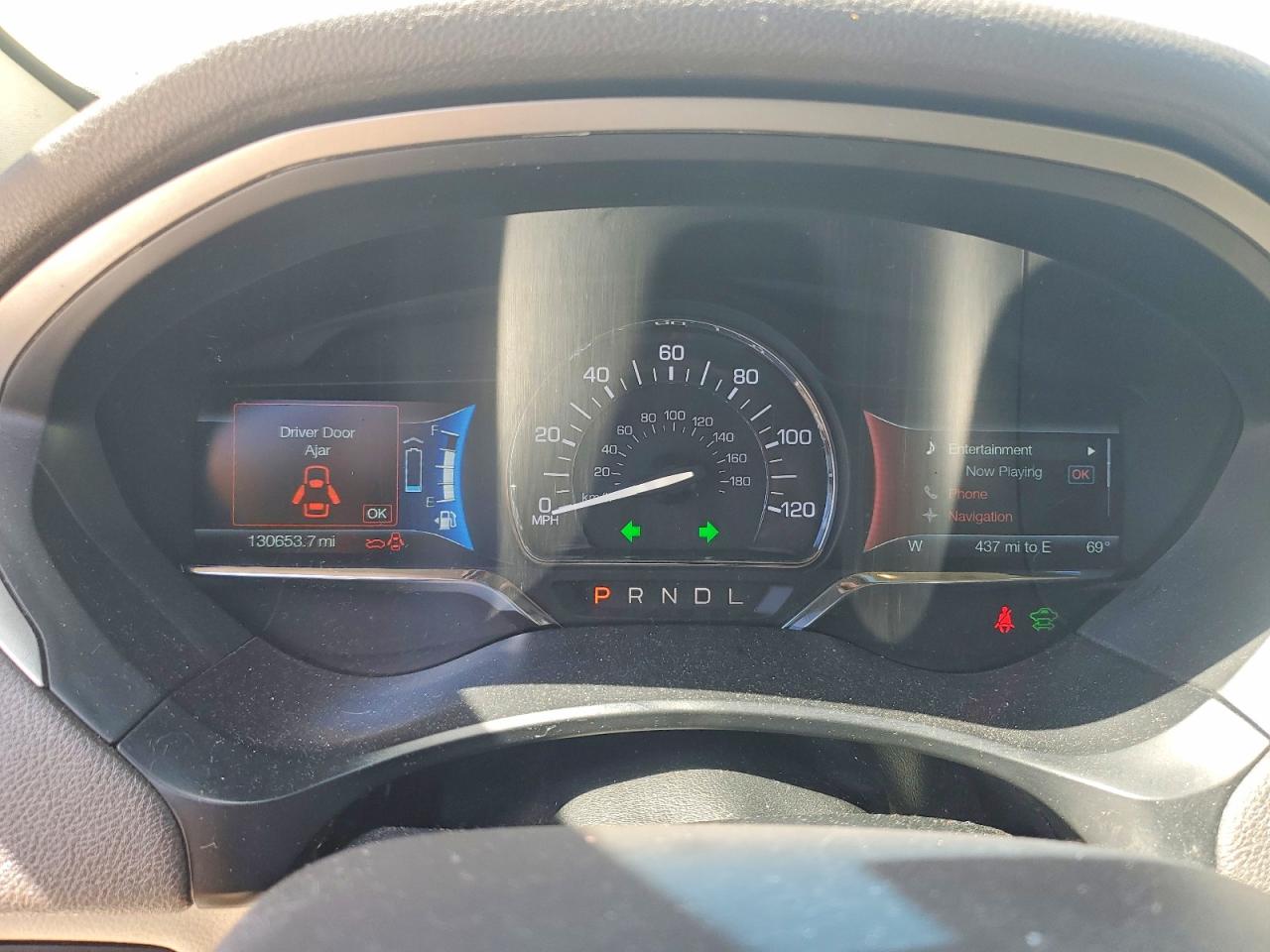 2015 LINCOLN MKZ HYBRID photo 25