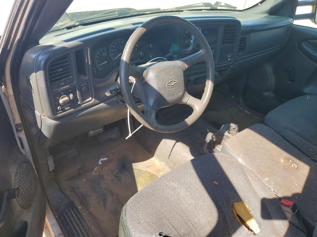 2002 CHEVROLET SILVERADO C2500 photo 8