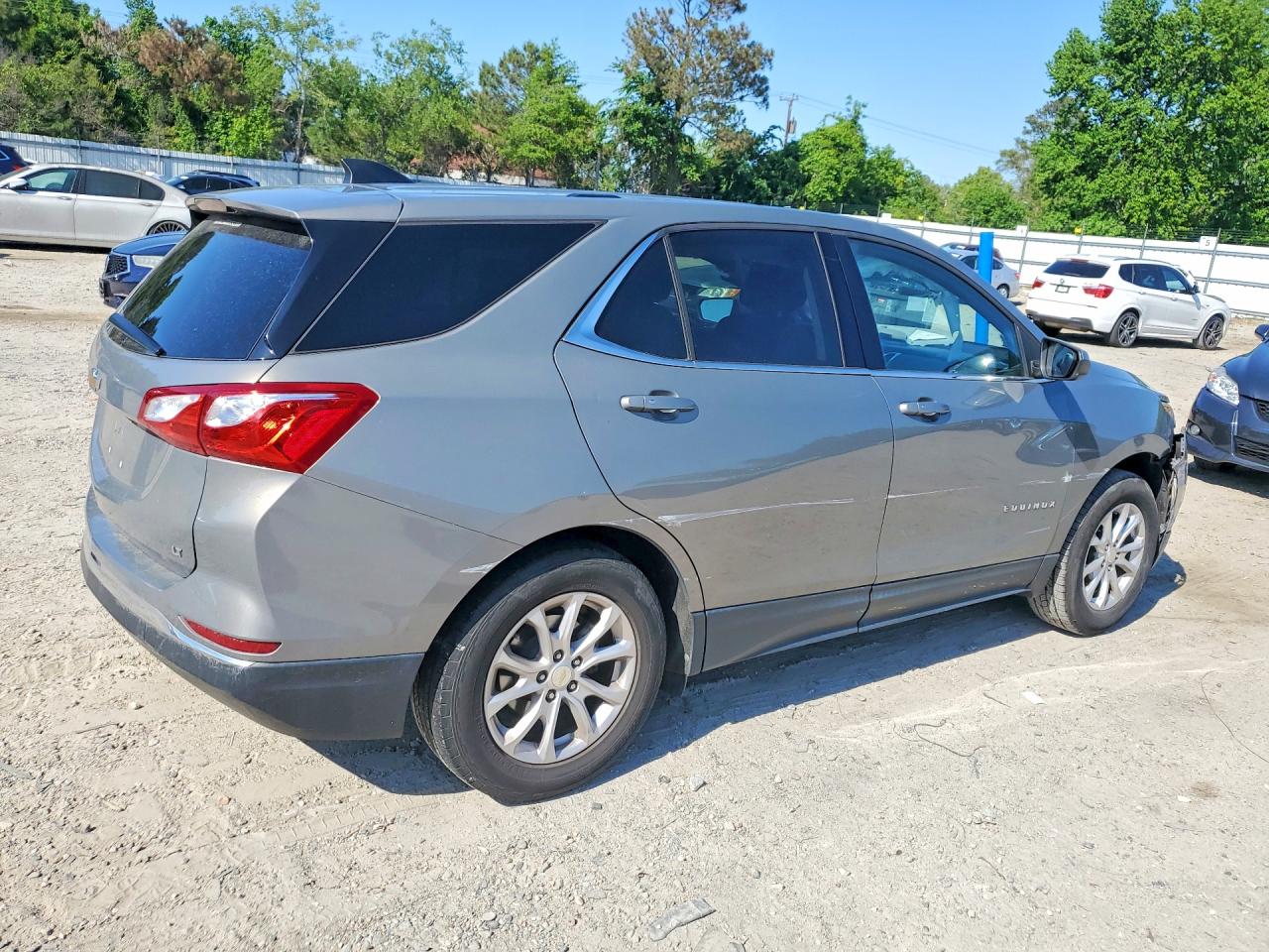 2018 CHEVROLET EQUINOX LT photo 5