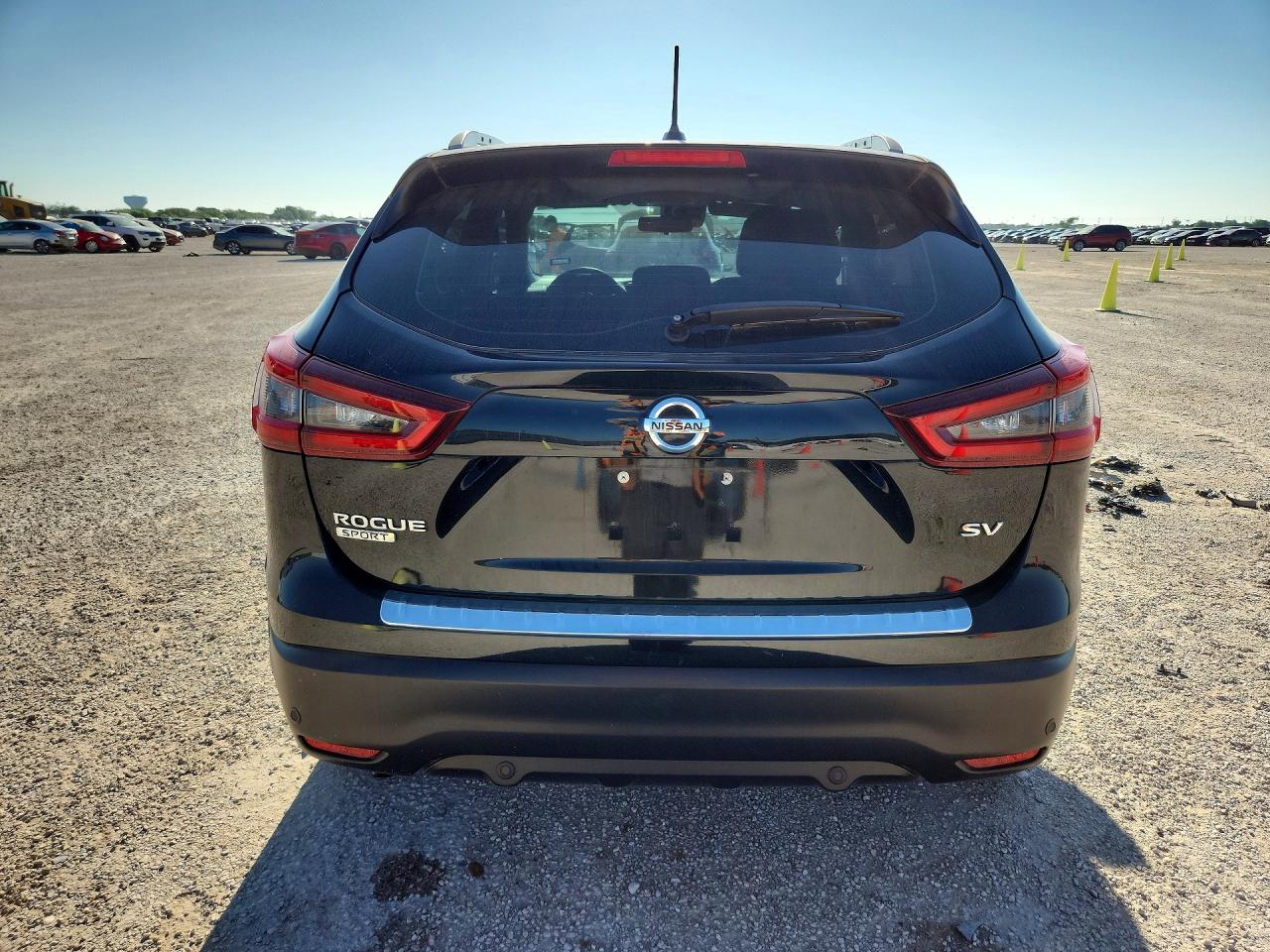 2020 NISSAN ROGUE SPORT SV photo 11