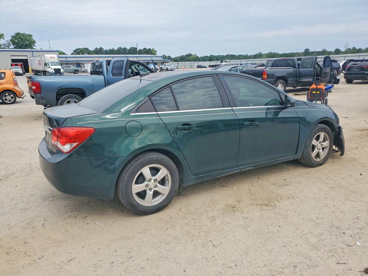 2014 CHEVROLET CRUZE LT photo 5