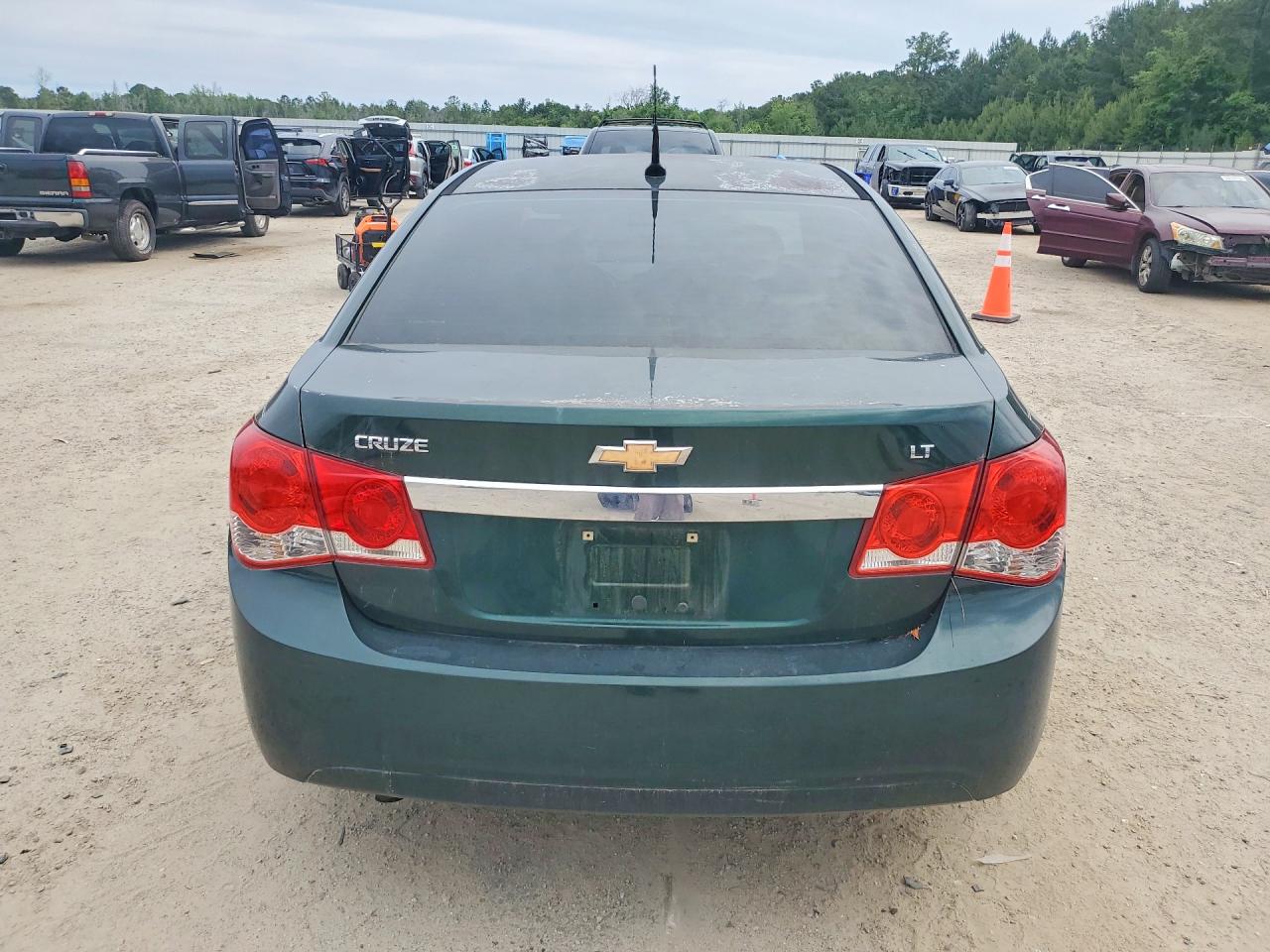 2014 CHEVROLET CRUZE LT photo 11
