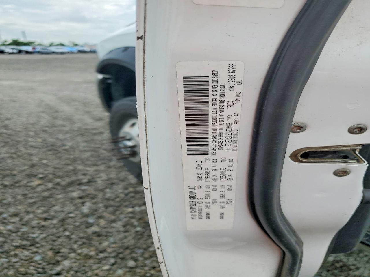 2012 DODGE RAM 3500 ST photo 25