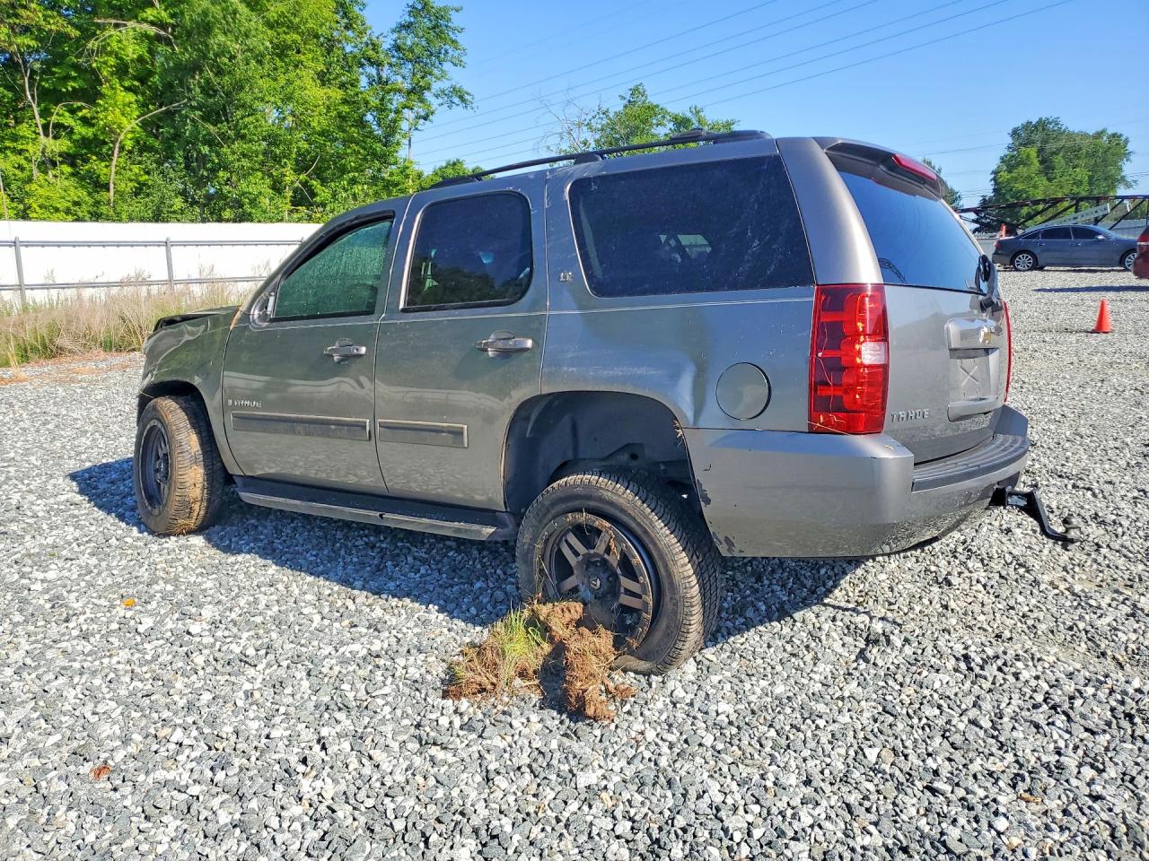 2009 CHEVROLET TAHOE K1500 LT photo 2