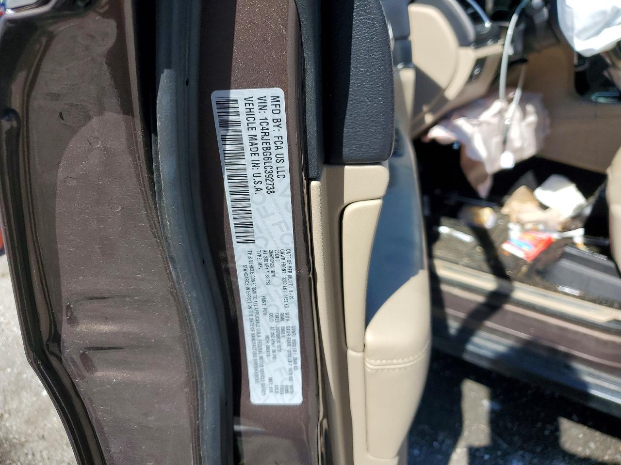 2020 JEEP GRAND CHEROKEE LIMITED photo 25