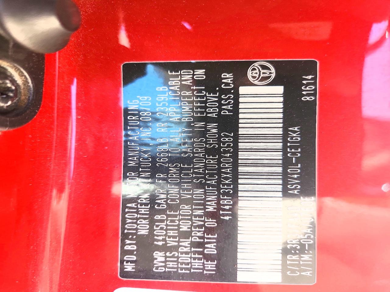 2010 TOYOTA CAMRY XLE photo 34