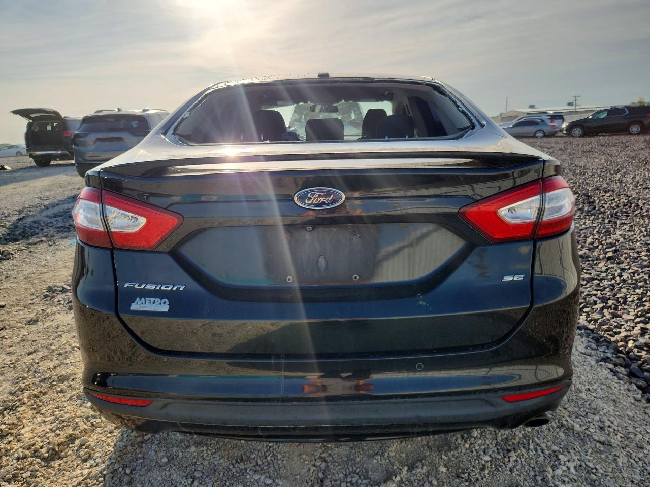 2015 FORD FUSION SE photo 16