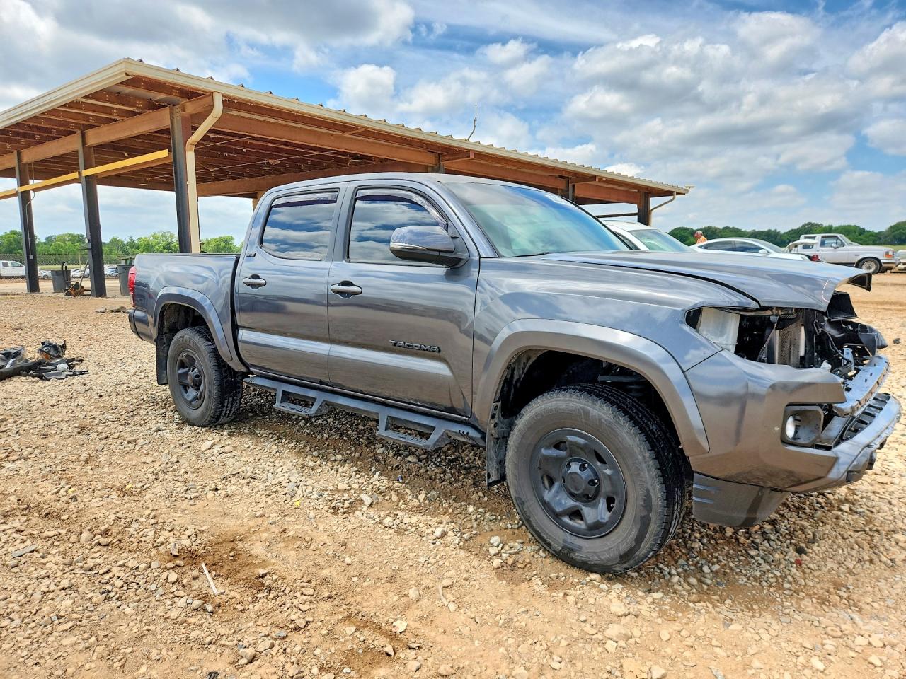 2022 TOYOTA TACOMA SR5 V6 photo 7